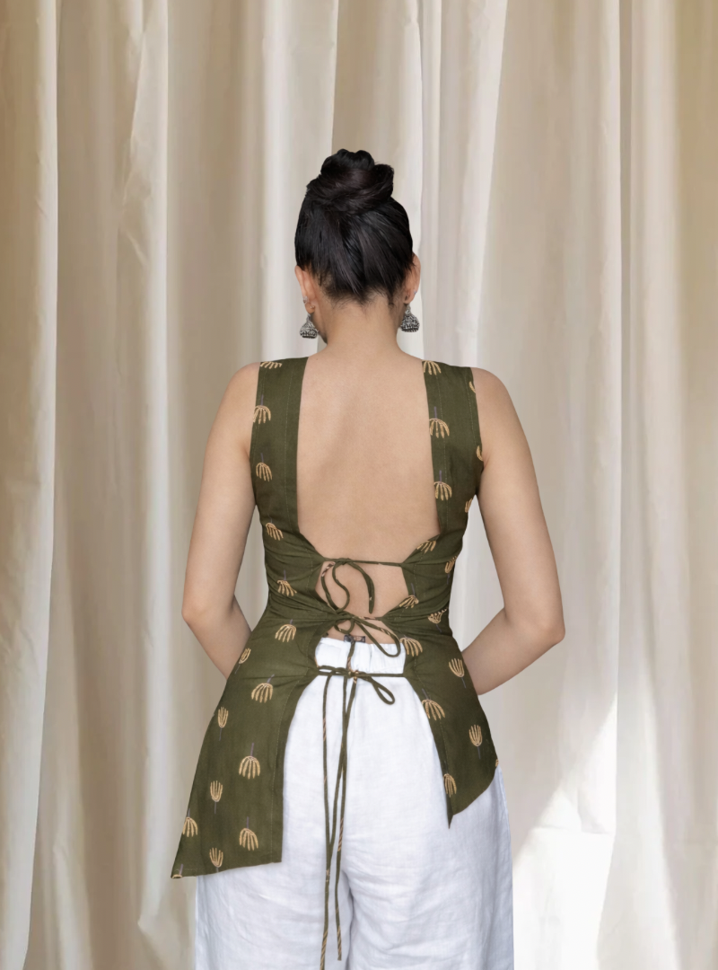 Brinda Kurti (Buy 1 Get 1 Free